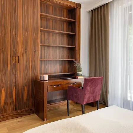 3-bedroom Luxurious
